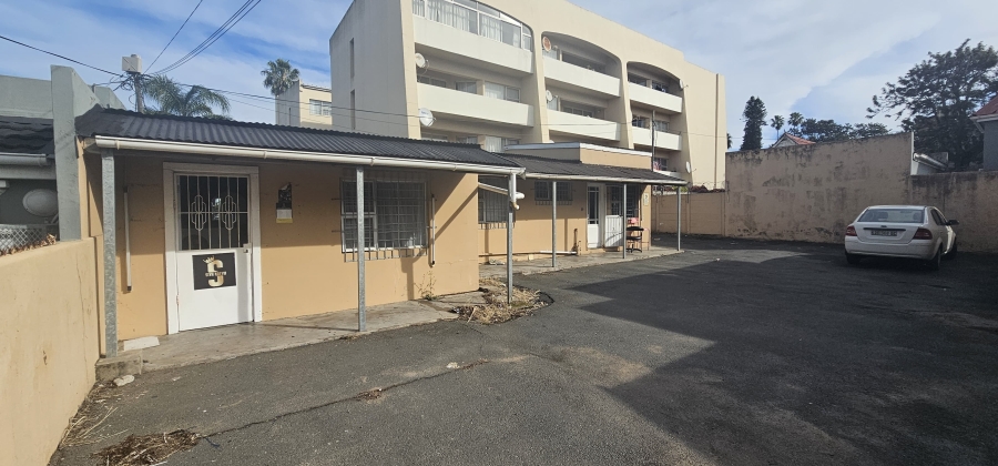 Commercial Property for Sale in Southernwood Eastern Cape